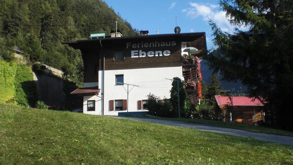 Ferienhaus Ebene - Oetz