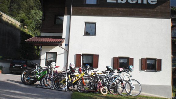 Unsere Fahrräder - Ferienhaus Ebene - Oetz