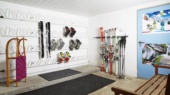 Skiraum winter - Ferienwohnungen Kirchebnerhof - Oetz