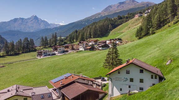 Ansicht_Norden - Frühstückspension Arnold Alois - Sölden