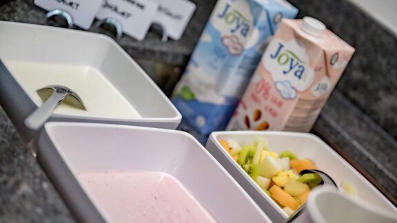 Frühstück Joghurt - Hotel Garni Viktoria - Sölden