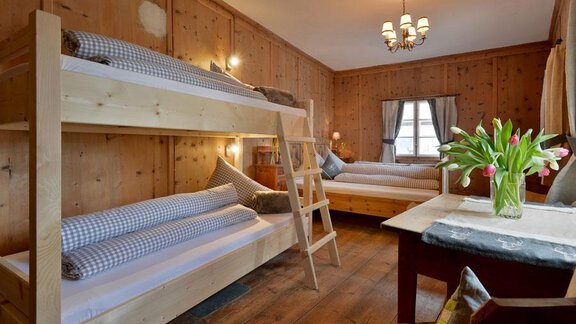 Graues Schlafzimmer OG - Ansitz Ötztal - Umhausen