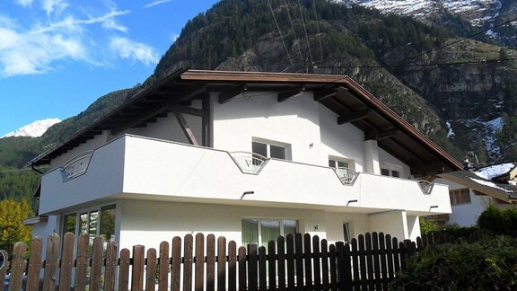 Apart Alessandro - Huben