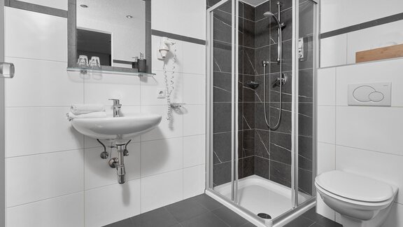 Badezimmer - Apart Alessandro - Huben