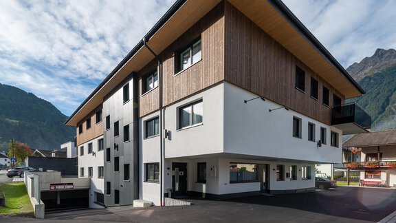 aussen (3 von 4) - A CASA "Elegance" - Längenfeld