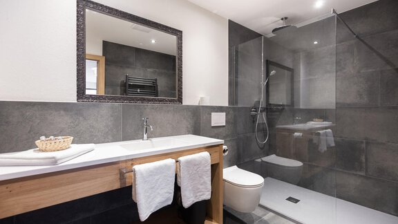Badezimmer - Apart Peppone - Längenfeld
