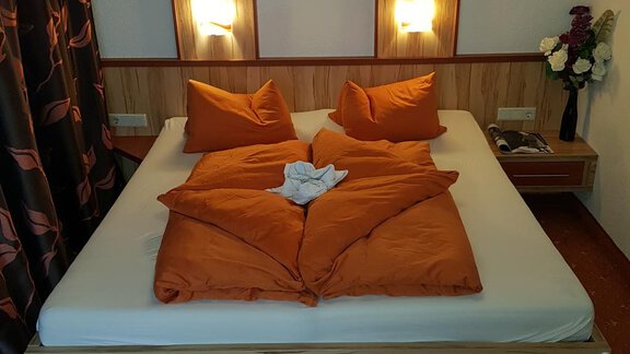 Schlafzimmer - Ferienhaus Florentine - Längenfeld