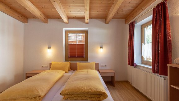 Schlafzimmer - Ferienhaus Schöpf - Längenfeld