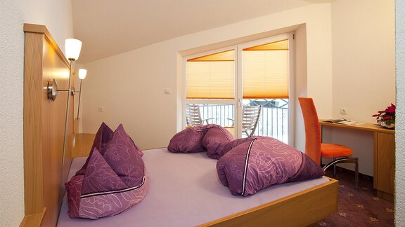 Schlafzimmer - Haus Alpenflora - Längenfeld