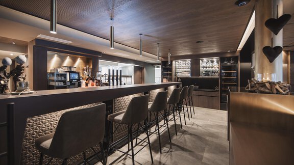 BarRestauratVIER - VIER - Studios & Restaurant - Längenfeld