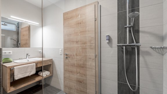 Große Bäder im Neubau - Berghotel & Gasthof Marlstein - Ochsengarten | © Berghotel Marlstein GmbH