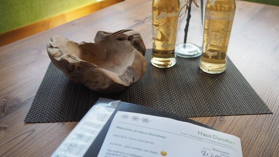 Uhu -Willkommensdrink im Sommer - bei Herrmann´s - Sautens | © Jessica Herrmann