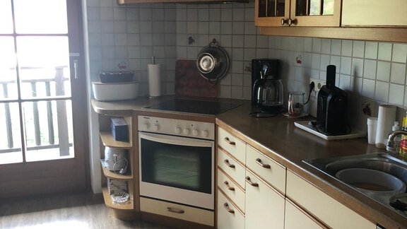 sehr gut ausgestattete Küche - Tiroler Haus - Sautens