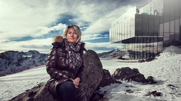 Carmen/James Bond Location IceQ - Apart Carmen - Sölden