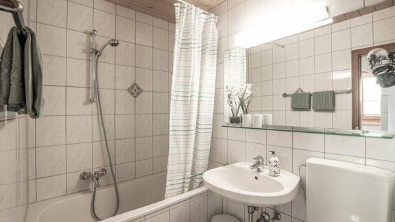 Badezimmer - Appartementhaus Fenderhof - Sölden