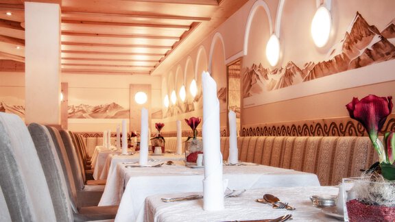 Speisesaal - Hotel Sunny Sölden - Sölden