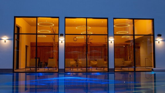 Ruheraum bei Nacht - Aktivhotel Waldhof - Oetz