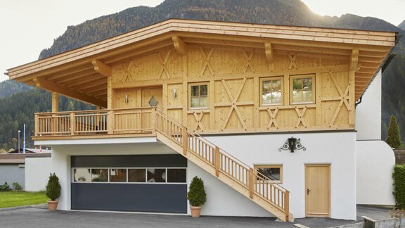 Vorderansicht - Ferienhaus Zangerl - Oetz