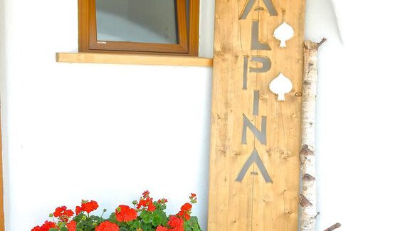Eingang - Ferienhaus Alpina - Sautens
