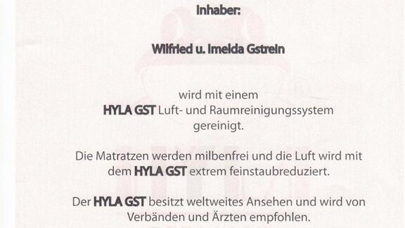 A certificate for the apartment Harmonie, which confirms that it is cleaned with a HYLA GST air and space cleaning system. The document contains information about the quality of the cleaning and a congratulation to the owners. - Appartement Harmonie - Sölden