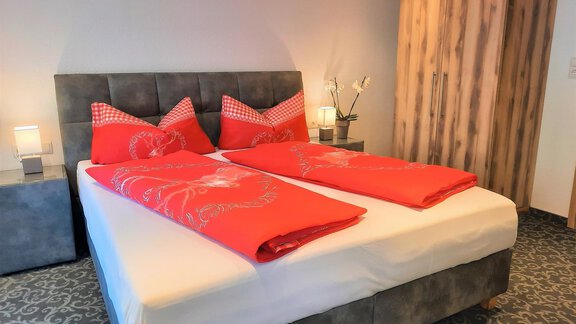 Zimmer - Garni Flori Apart - Huben