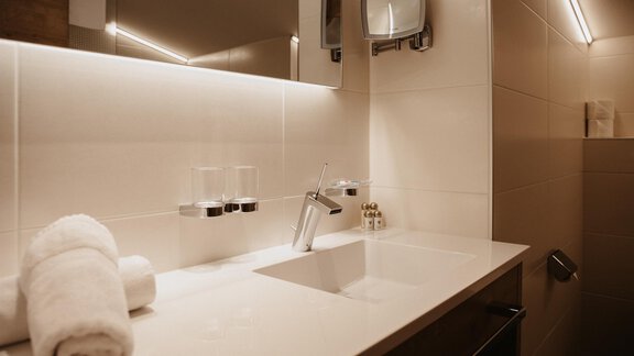 Badezimmer on Top - Hotel Garni Viktoria - Sölden