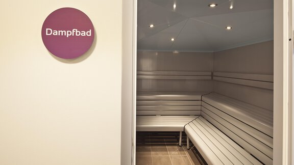 Entspanne Dich in unserem Dampfbad im Sport Spa - Explorer Hotel Ötztal - Umhausen | © Explorer Hotels