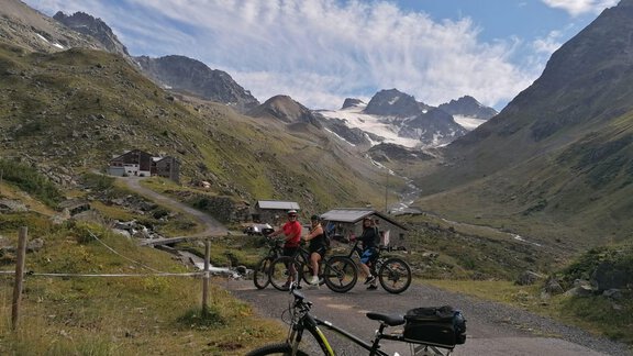 E - Biken in die Bergen - Ferienhaus Florentine - Längenfeld