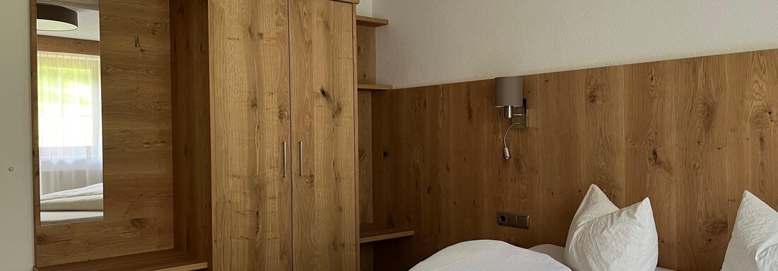 Schlafzimmer App 6 - Appartementhaus Nadine - Gries