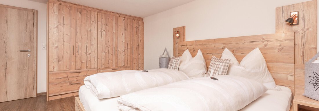 Doppelzimmer - Ferienwohnungen Winnebach - Gries