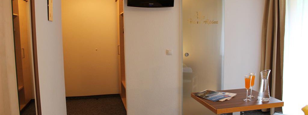 Doppelzimmer App.  Neu 1 (11) - Haus Alpina und Landhaus Schöpf - Gries