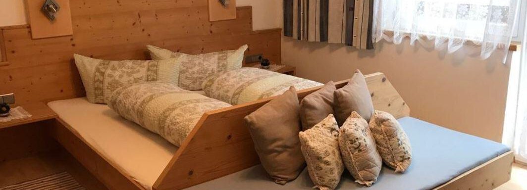 Schlafzimmer1 Schlafzimmer1 - Haus Schrankogelblick - Gries