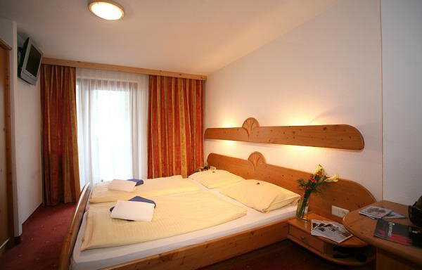 DZ - Hotel Ötztal first mountain - Gries