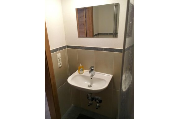 Badezimmer 1 App 6-8 - Fankhauser OutdoorSport - Haiming
