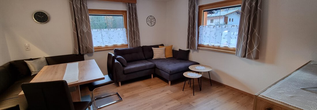 Wohnzimmer - Ferienhaus Ambach - Haiming