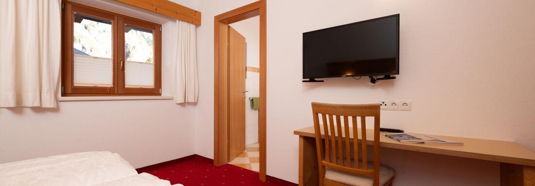 Schlafzimmer 1 - Alpenheim Lina - Huben