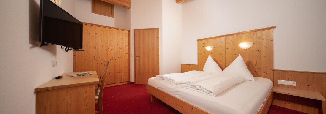 Schlafzimmer 1 - Alpenheim Lina - Huben