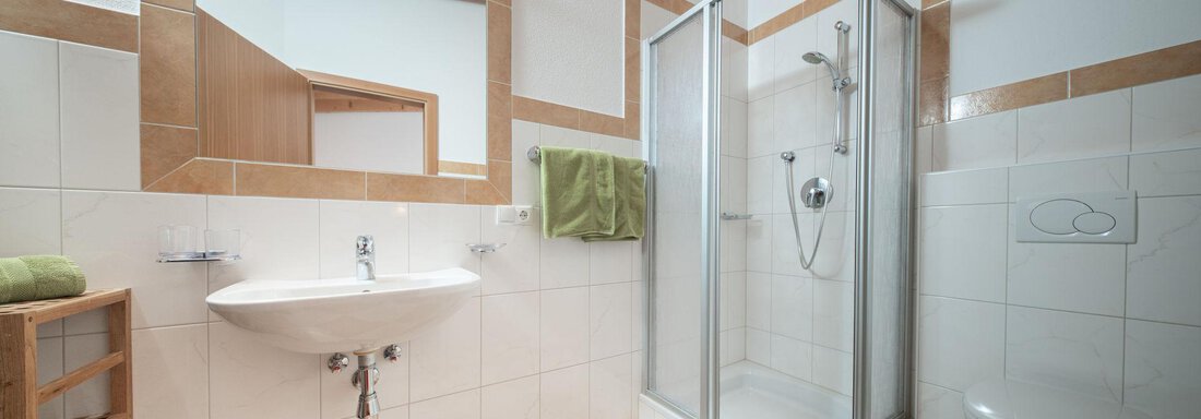 Badezimmer 1 - Alpenheim Lina - Huben