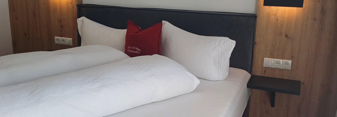 Doppelzimmer mit Balkon - Apart Alessandro - Huben