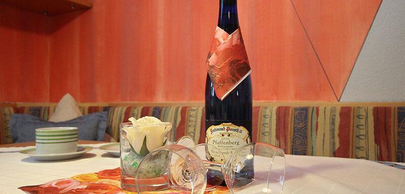 Appartement Tirol - Essen und Genießen - Apart am Waldrand - Huben