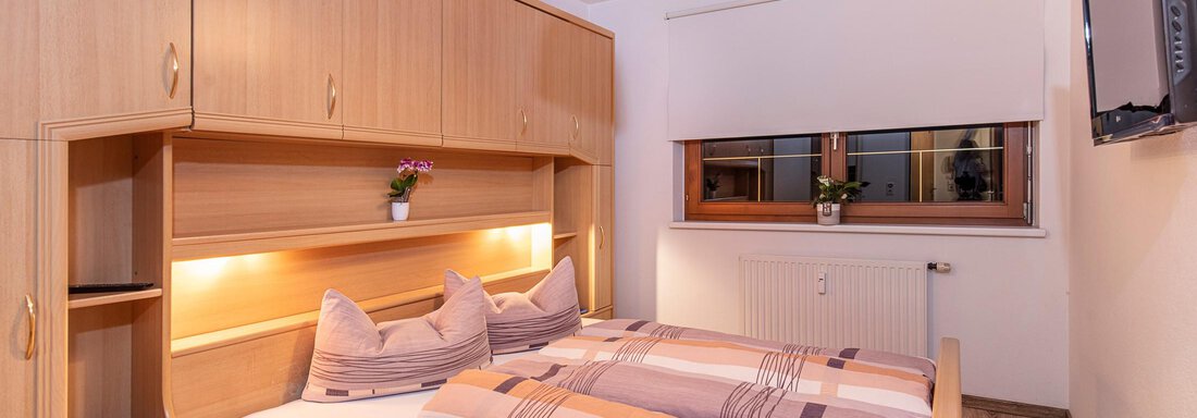 Doppelzimmer mit Flat-Screen - Apart Hoher Kogel - Huben