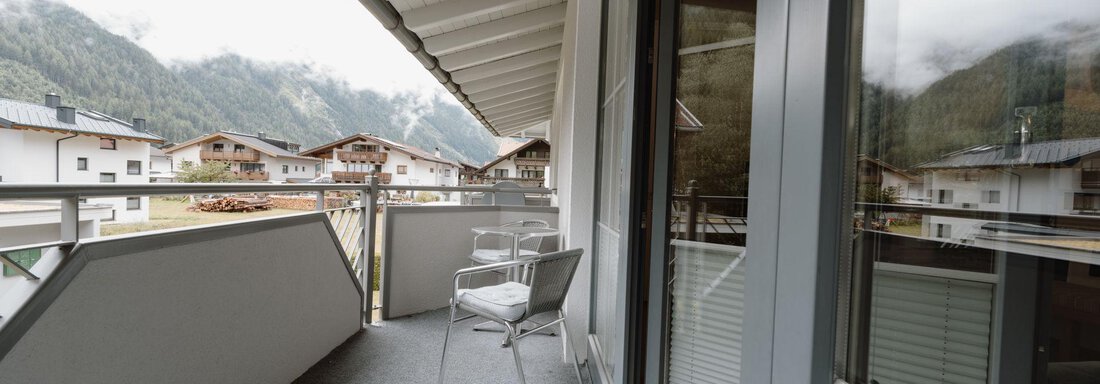 Blick vom Balkon - APART Naturcamping Kuprian - Huben