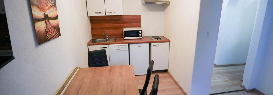 Küchenzeile und Essbereich - Appartement Jacqueline Top 1 & Top 2 - Huben