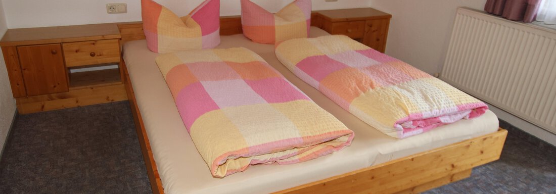 Doppelzimmer - Appartements Gufler - Huben