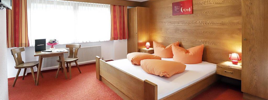 Doppelzimmer Doppelzimmer - Ferienhaus Nösig - Huben