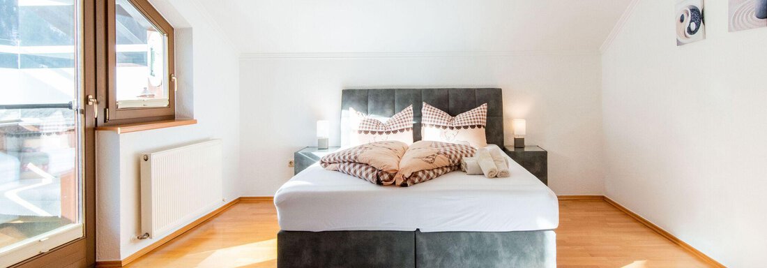 Schlafzimmer - Garni Flori - Huben