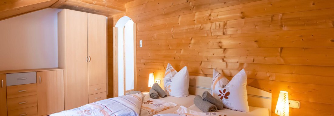 Zimmerbereich im Apart Top 3 - Haus Anna - Huben