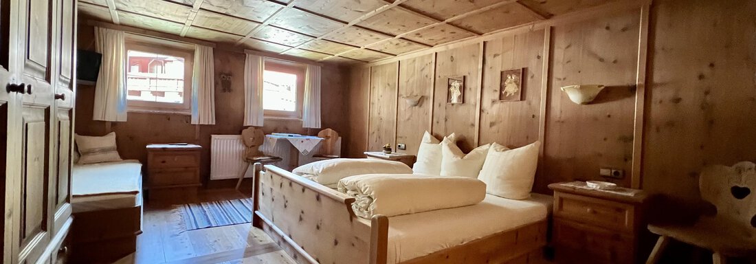 Zirbenzimmer Zirbenzimmer - Haus Platthof - Huben