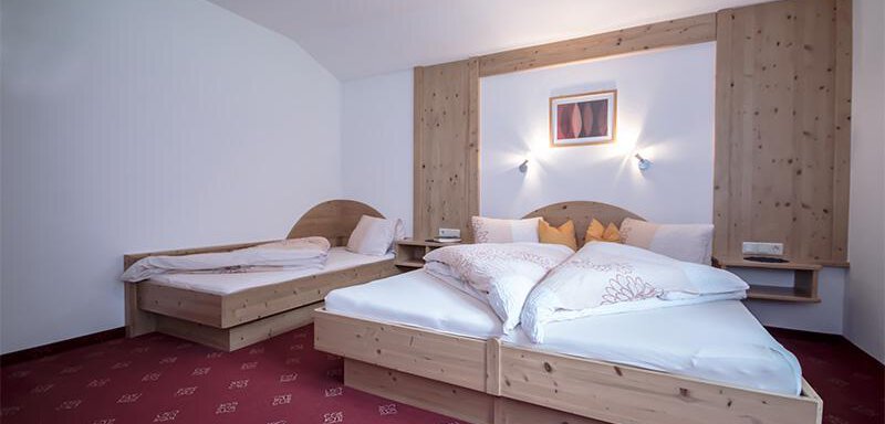 Schlafzimmer - Landhaus Schöpf Romed - Huben