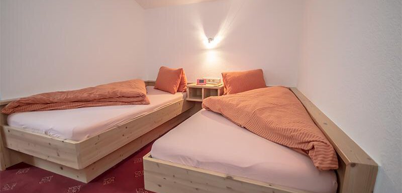 Zweibettzimmer - Landhaus Schöpf Romed - Huben